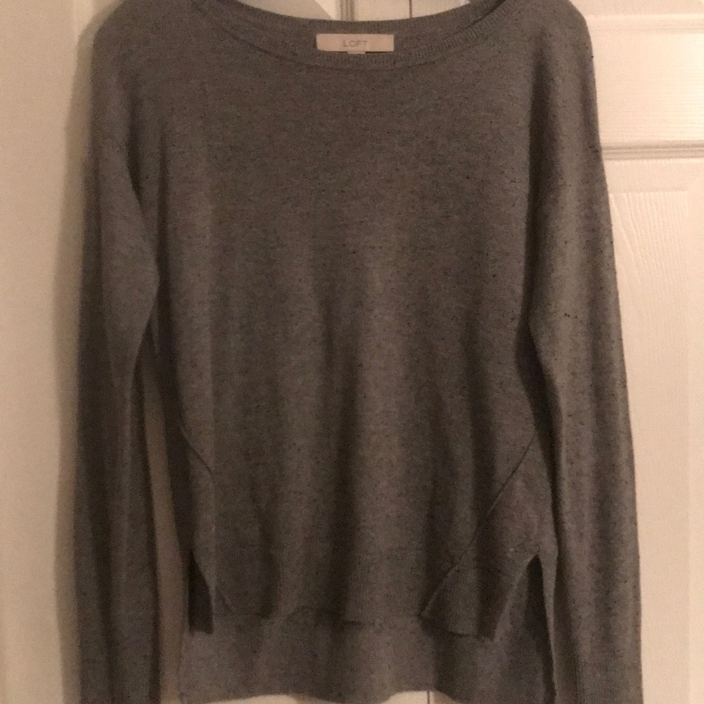 Lightweight pullover sweater